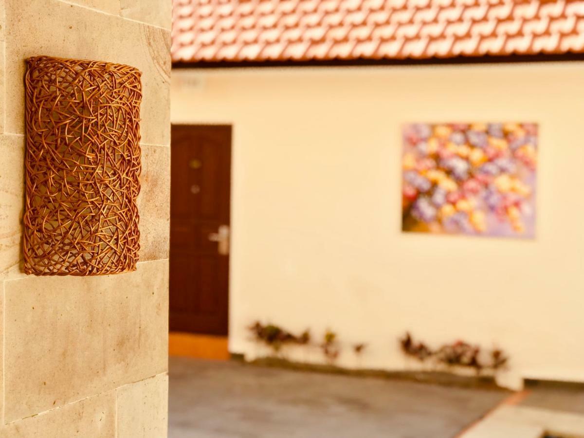 Отель Familytel Bali Kuta Selatan Экстерьер фото